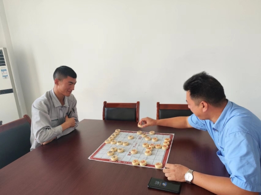 鵬凱棋壇爭霸，員工智斗風(fēng)云