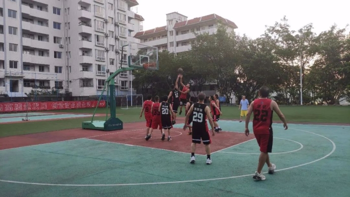 激情一夏，魅力四射---鵬凱公司籃球比賽隨筆