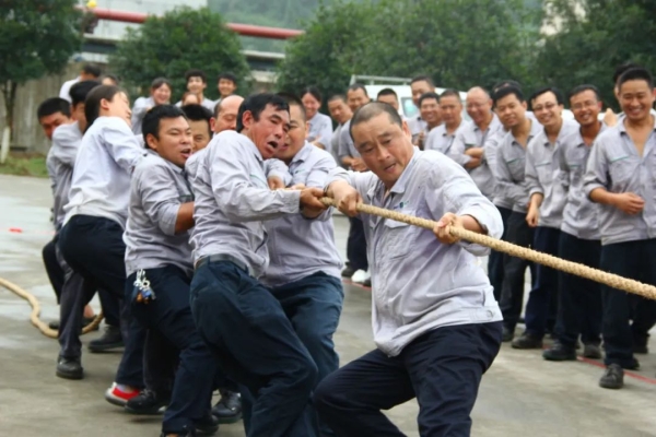 發(fā)力吧，鵬凱人！——喜迎建黨一百周年拔河比賽 